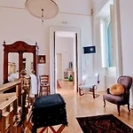 Palazzo De Giorgi Bed & Breakfast 4*