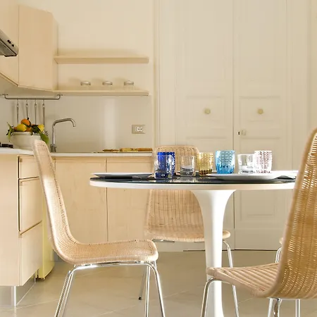 Palazzo De Giorgi B&B 4*