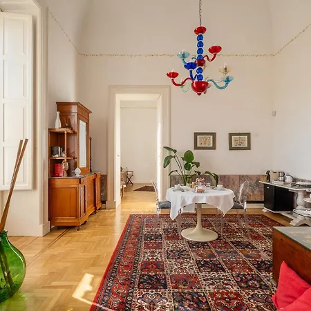 Palazzo De Giorgi ベッド・アンド・ブレックファスト