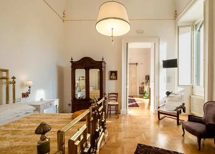 Palazzo De Giorgi 4* レッチェ