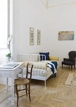 ベッド・アンド・ブレックファスト Palazzo De Giorgi