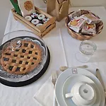 לינה וארוחת בוקר Palazzo De Giorgi 4*