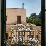 לינה וארוחת בוקר Palazzo De Giorgi 4*