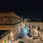 לינה וארוחת בוקר Palazzo De Giorgi 4*