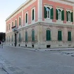 לינה וארוחת בוקר Palazzo De Giorgi 4*