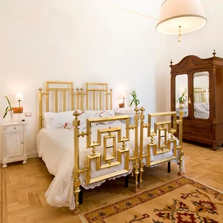 Palazzo De Giorgi Couette-café
