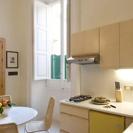 Palazzo De Giorgi לצ'ה