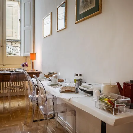 Palazzo De Giorgi B&B 4*