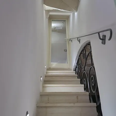 Palazzo De Giorgi Oda ve Kahvaltı