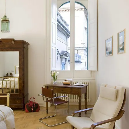 Palazzo De Giorgi Couette-café 5*