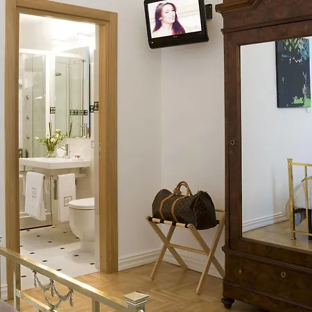 Palazzo De Giorgi Couette-café 5*
