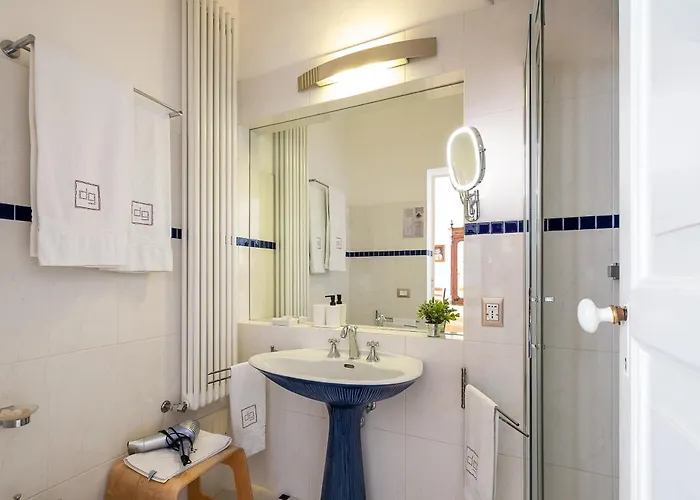 Oda ve Kahvaltı Palazzo De Giorgi 4*